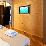 Bed & Breakfast I Mecenasowka