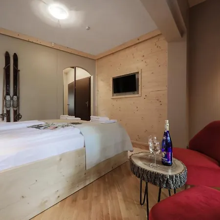 I Mecenasowka B&B 자코파네