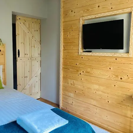 Mecenasowka Bed & Breakfast *