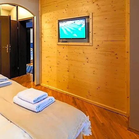 I Mecenasowka B&B 자코파네